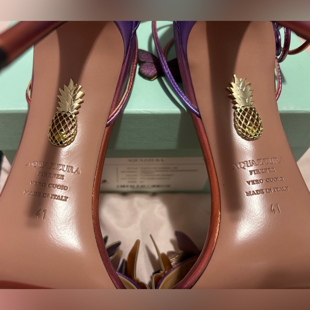 Aquazzura butterfly sandals, size 41, in a metallic ombré purple to orange. - Picture 6 of 7